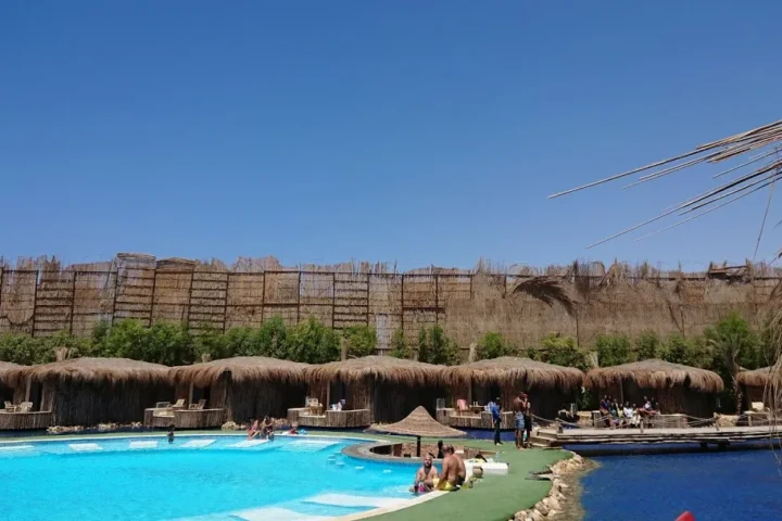 قرية باي سايد راس سدر (Bay Side Ras Sudr).