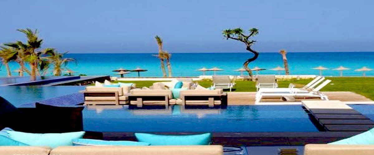 قرية وايت باي الساحل الشمالي (White Bay North Coast)
